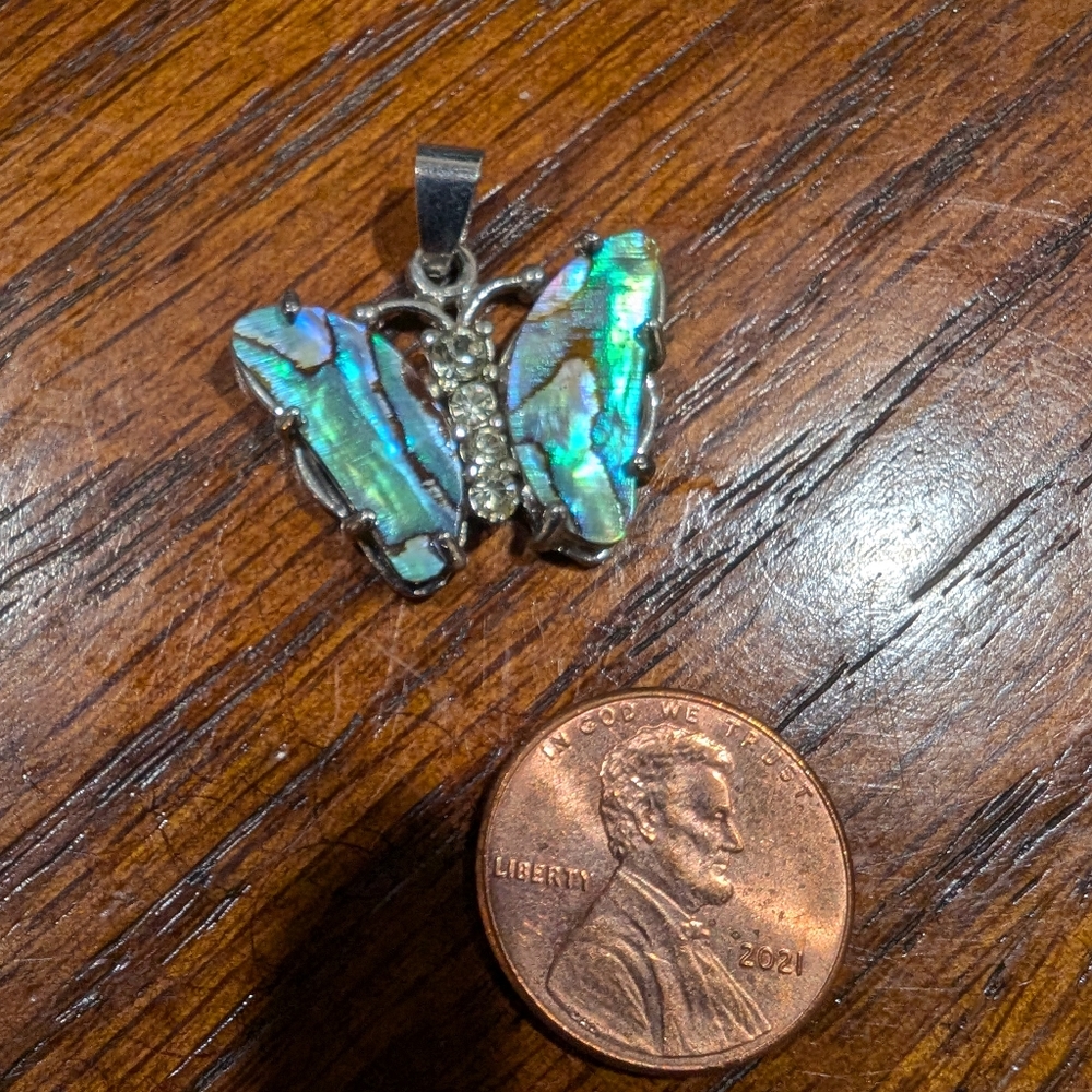 Abalone and crystal Butterfly Pendant 18kgp